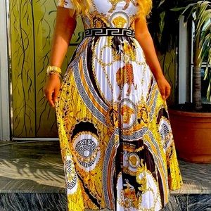 Short Sleeve Pleated Dress